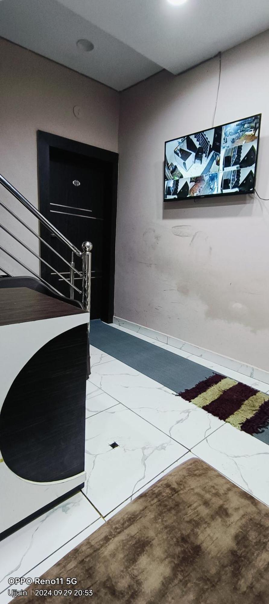 Hotel Rainbow Ujjain Extérieur photo